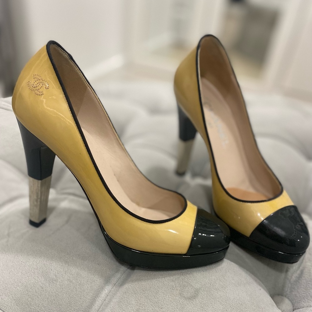 Chanel Two Color Pumps